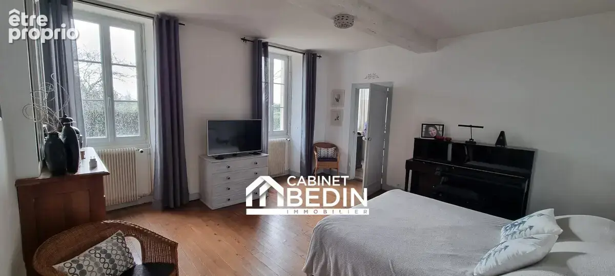 Maison 9 pièces 246 m² à vendre à Bayon-Sur-Gironde (33710) - photo 9