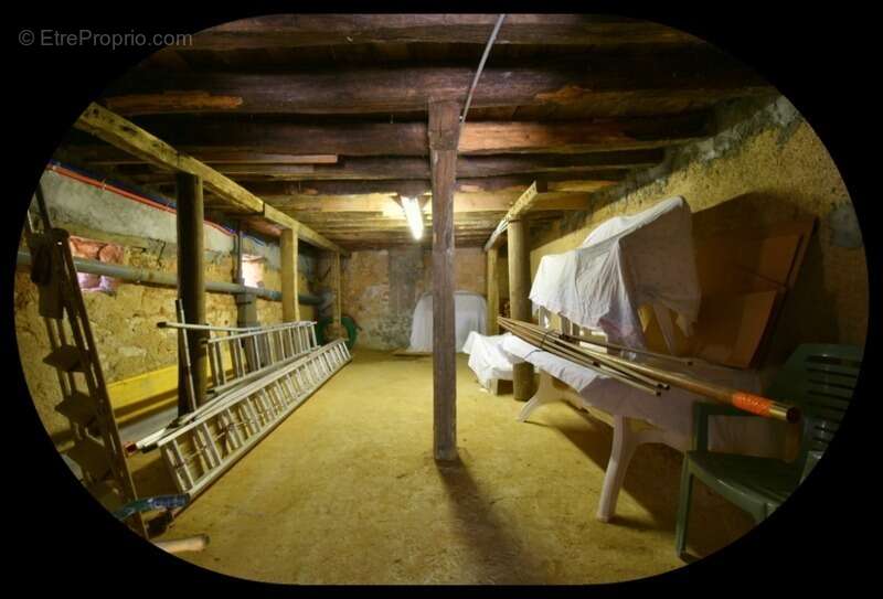 Maison à CHATEAUMEILLANT