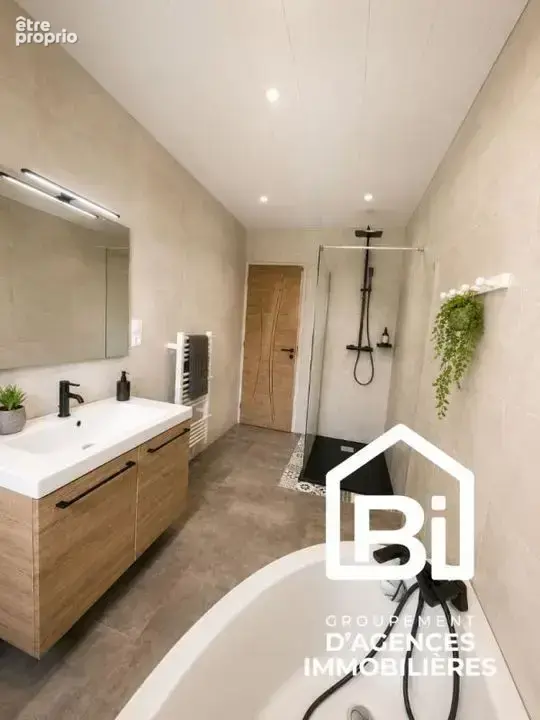 Maison 6 pièces 125 m² à vendre à Bayeux (14400) - photo 143