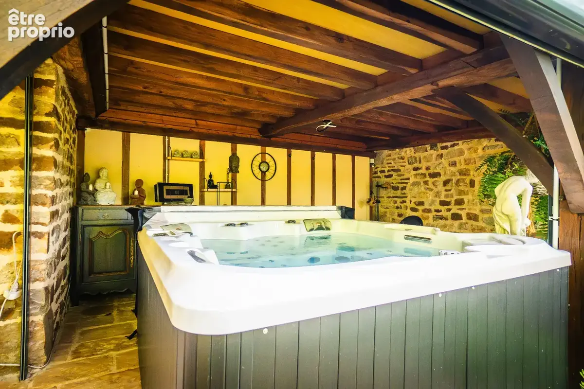 Maison 10 pièces 275 m² à vendre à Champsecret (61700) - photo 8