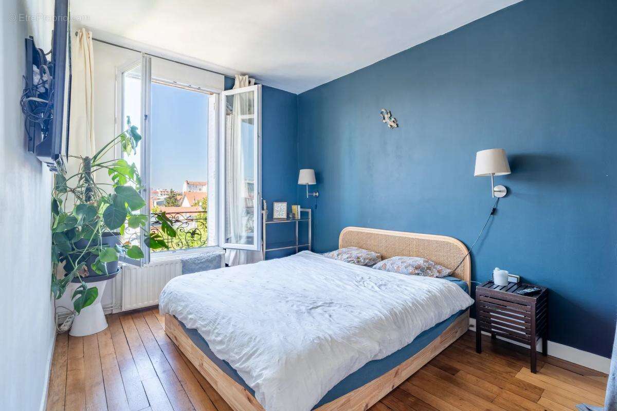 Appartement de 4 pièces de 69 m² à Colombes - GARE LES VALLÉES À 200M - photo 9