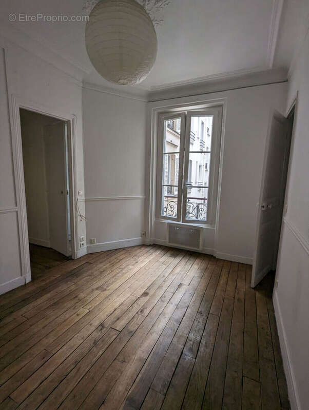 Appartement à PARIS-12E
