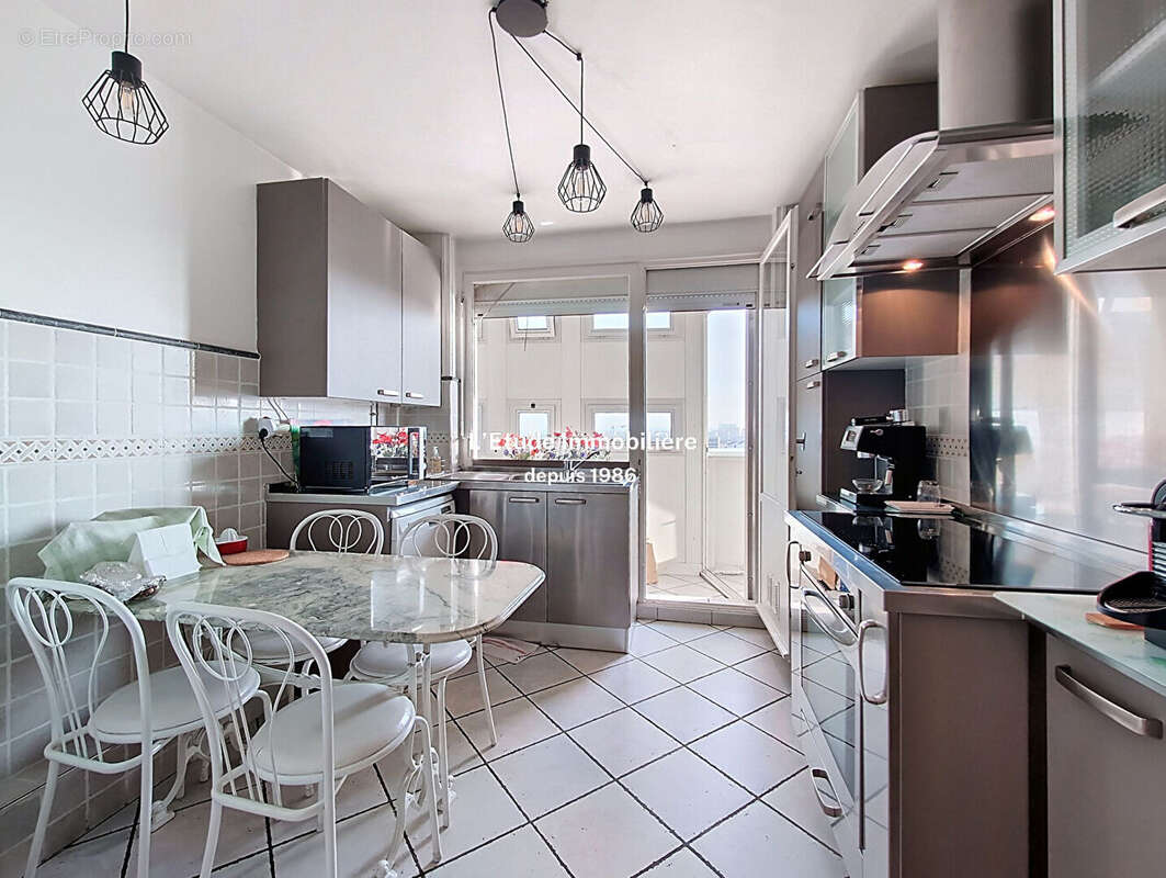 Appartement à LYON-3E