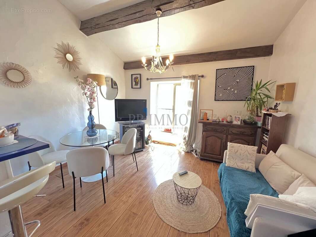 Appartement à FREJUS