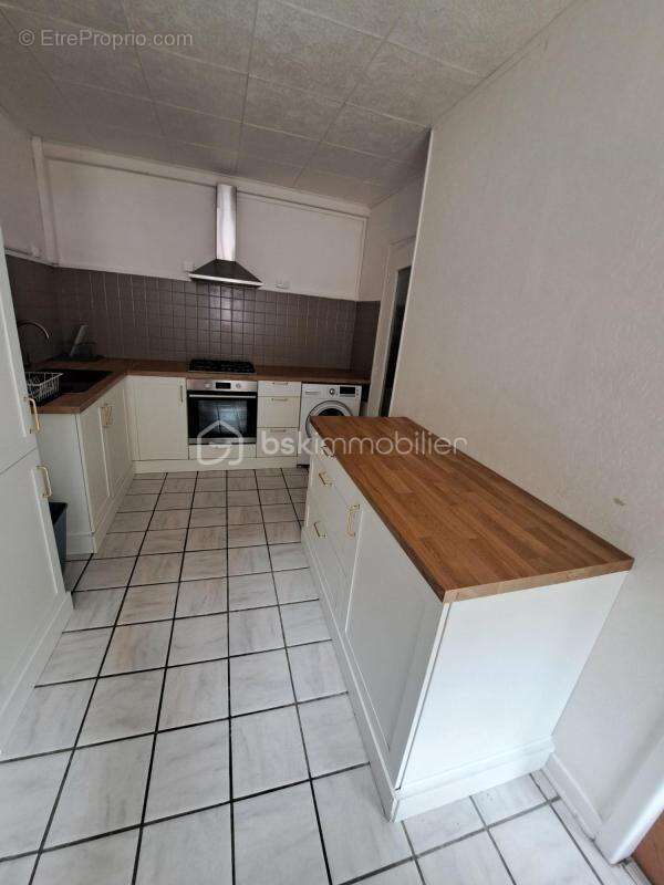 Duplex T3 rénové avec garage et grenier – Idéal premier achat ou investissement ! - photo 8