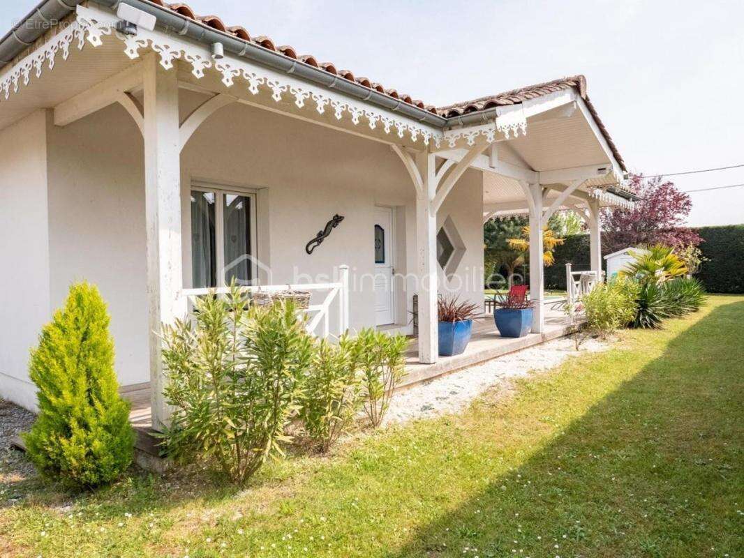 Maison à MIOS