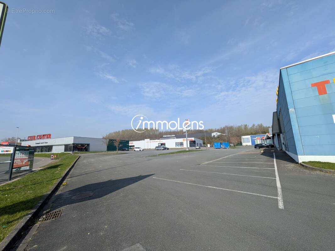 Commerce à BRUAY-LA-BUISSIERE