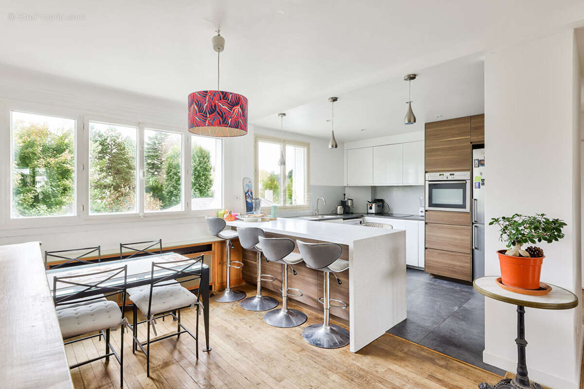 Appartement à SEVRES