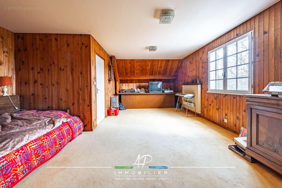 Maison traditionnelle 5 chambres - 21490 BRETIGNY - photo 13
