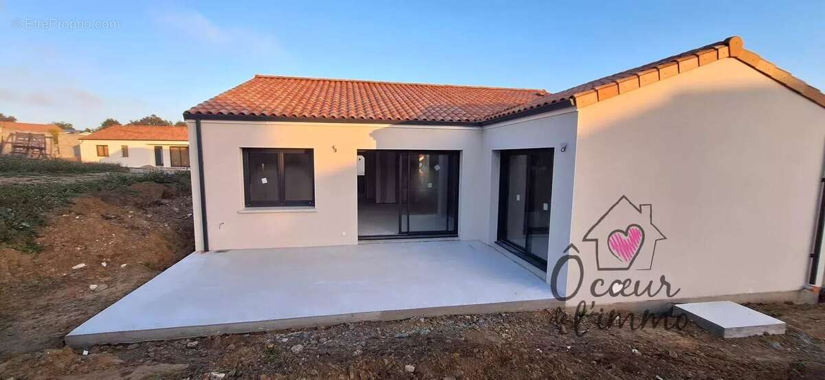 Maison à LE MAY-SUR-EVRE