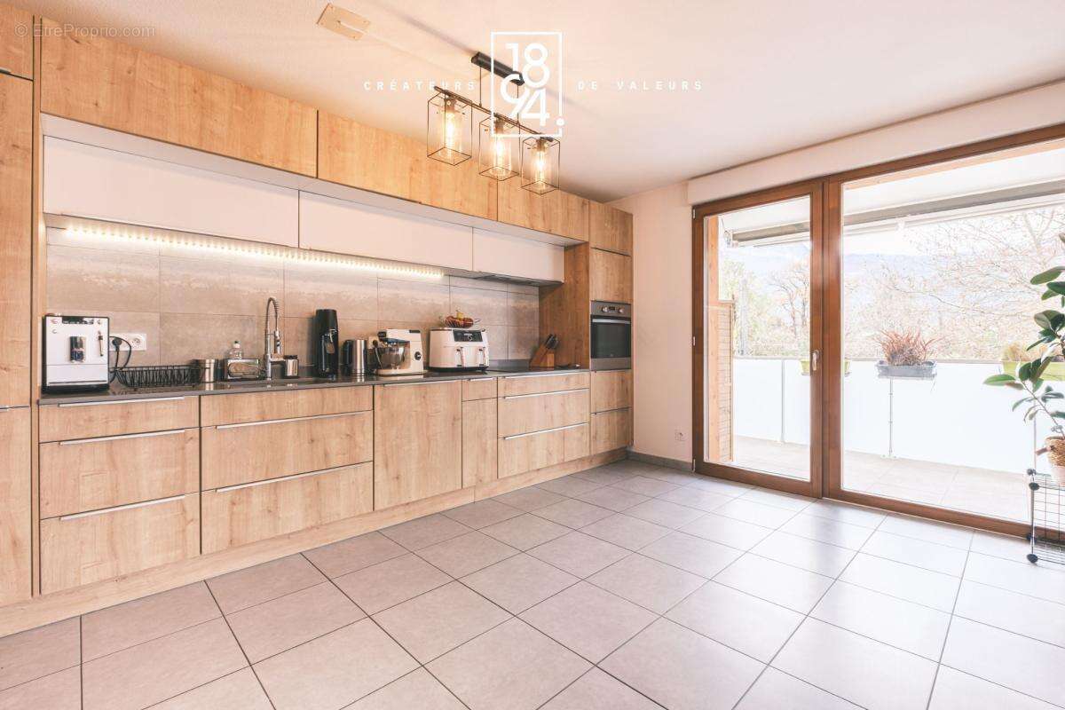 A Vendre I Appartement I Grenoble I Garage 30m² - photo 2