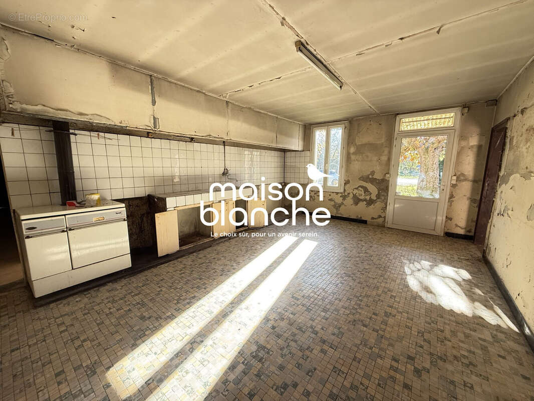 Maison à SAINT-DENIS-DE-PILE