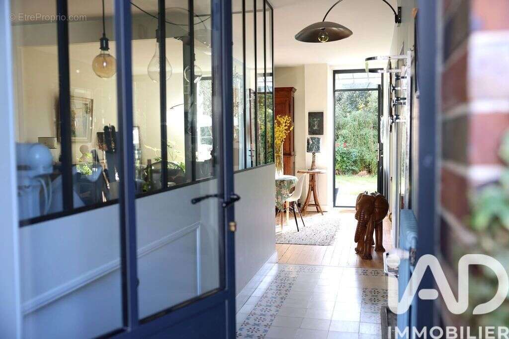 Photo 2 - Maison à FONTAINEBLEAU