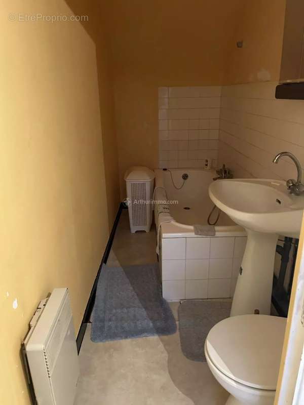 Maison à PONCE-SUR-LE-LOIR