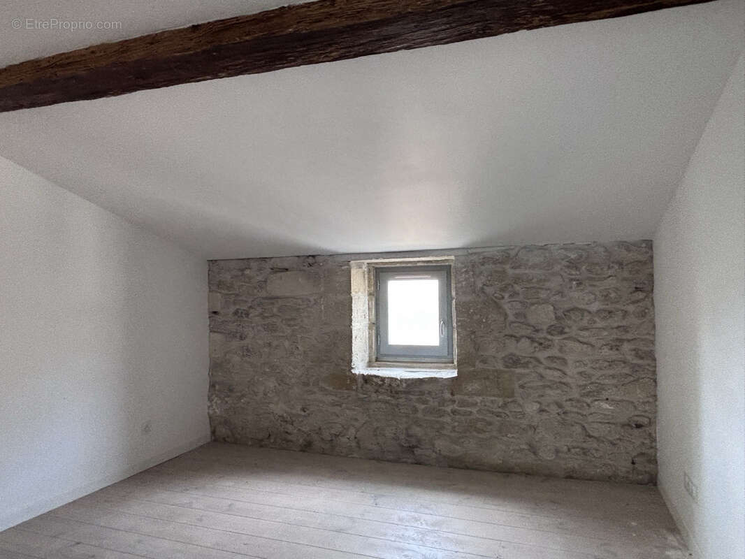 Appartement à SOMMIERES