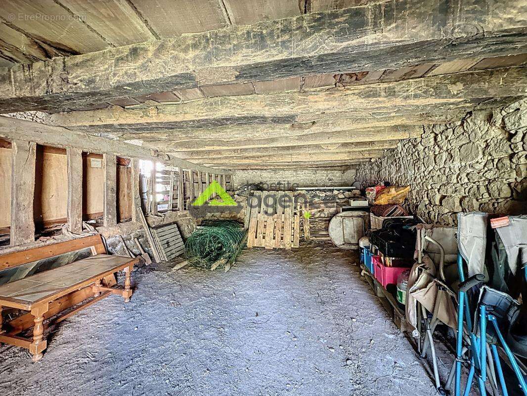 Maison à SAINT-VAURY