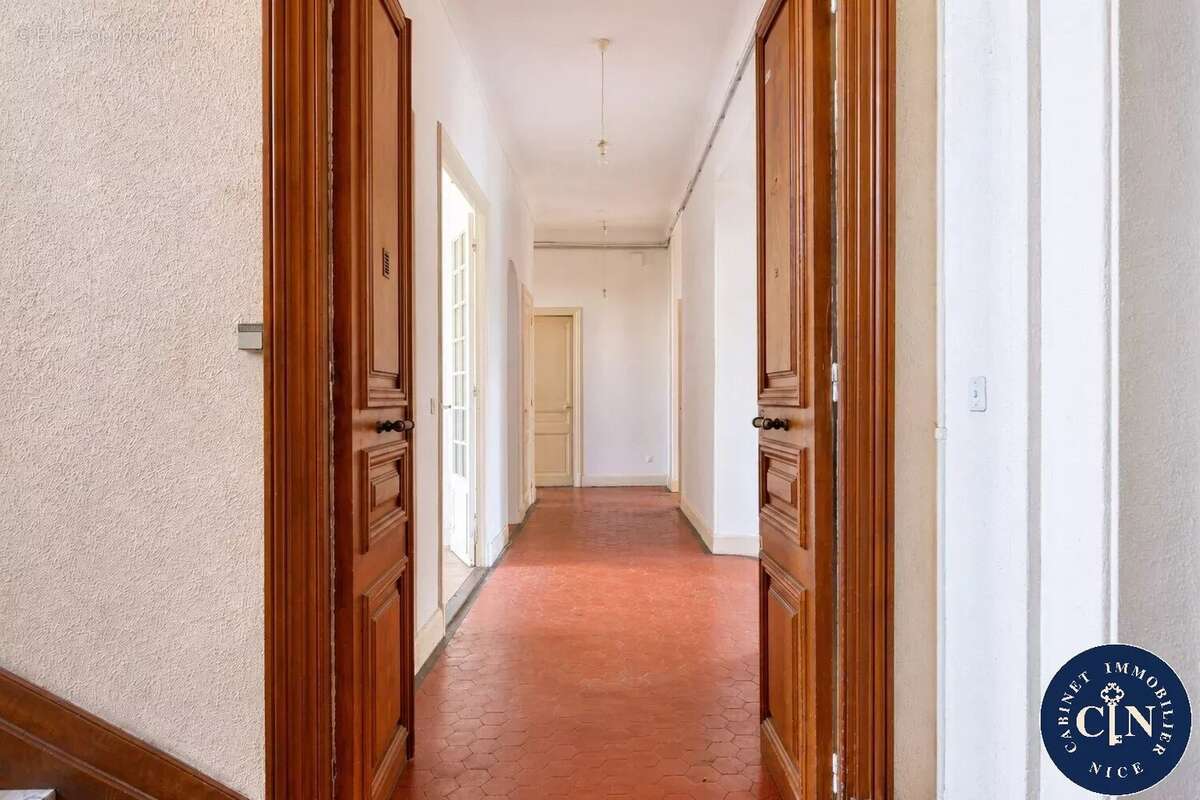 Appartement 119 m² à Nice  - photo 4