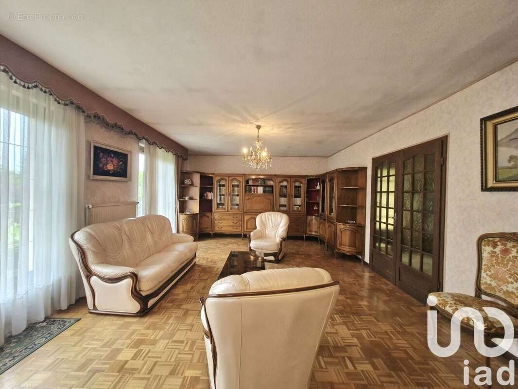 Photo 2 - Maison à MARLY