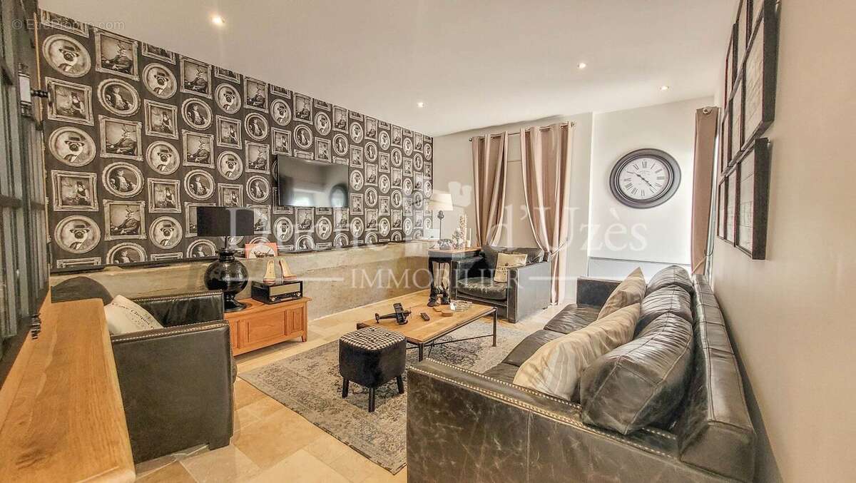 Photo 2 - Maison à UZES