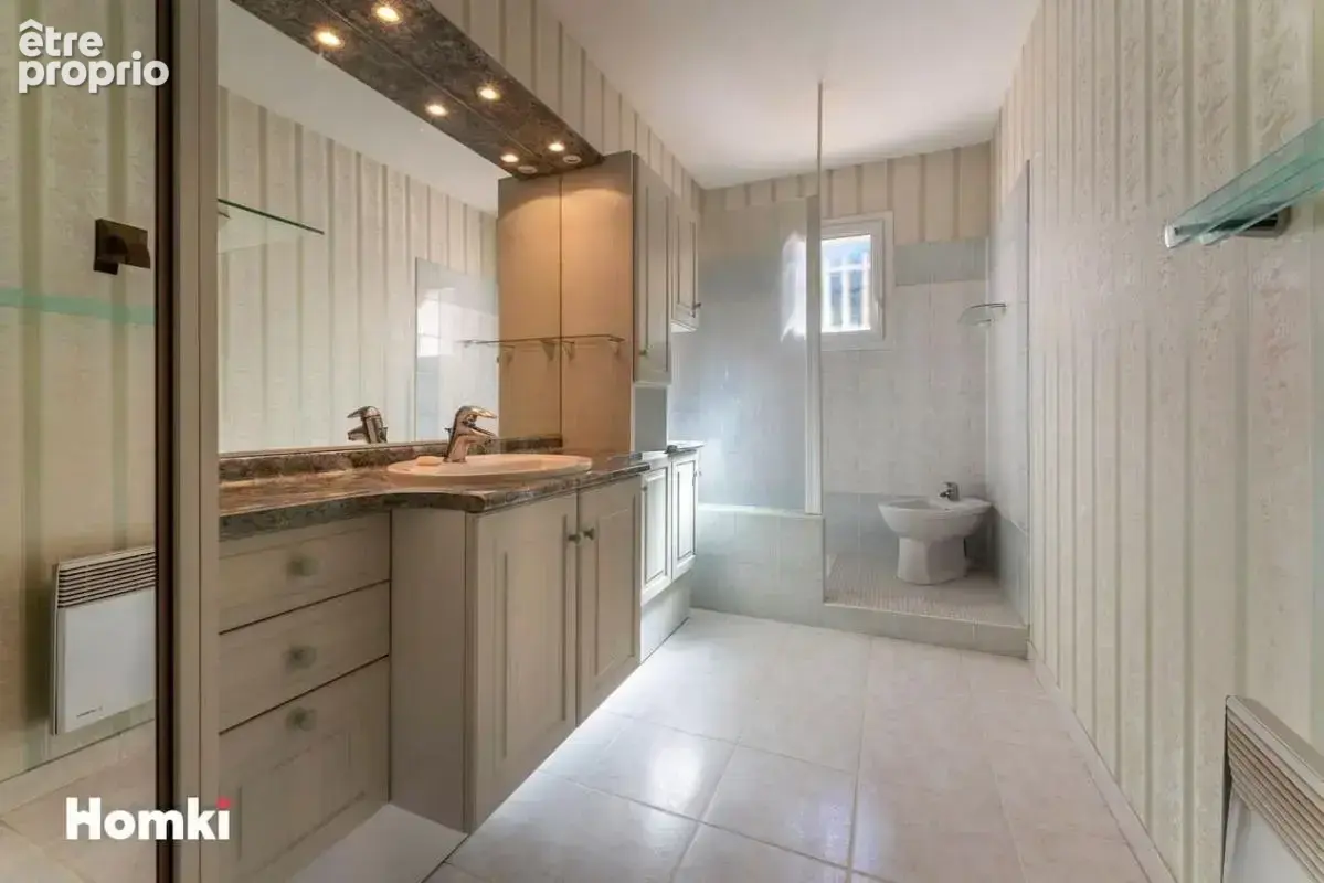 Maison/Villa T4 de 86 m² à Saint-Gilles 30800 - photo 11