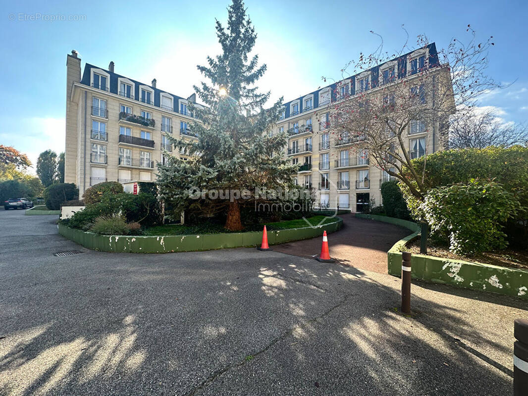 Appartement à VERSAILLES