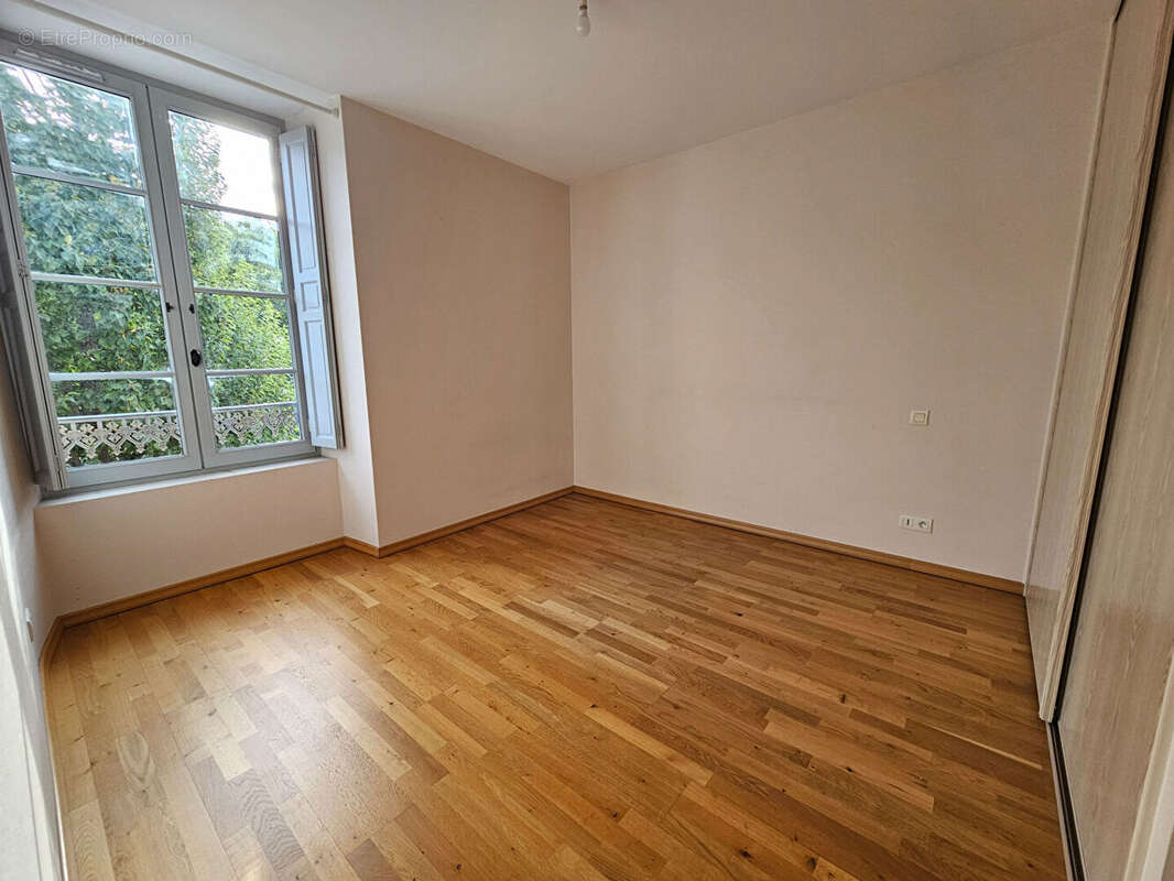 Appartement à CHATEAU-GONTIER