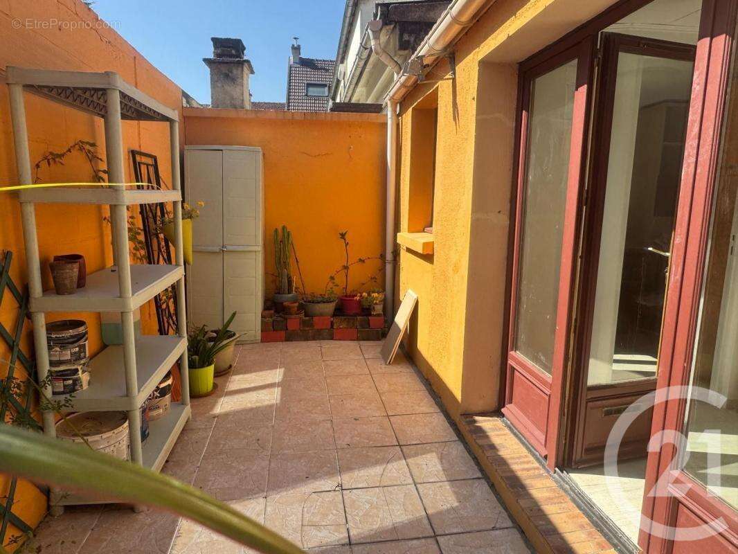 Maison à FONTENAY-SOUS-BOIS