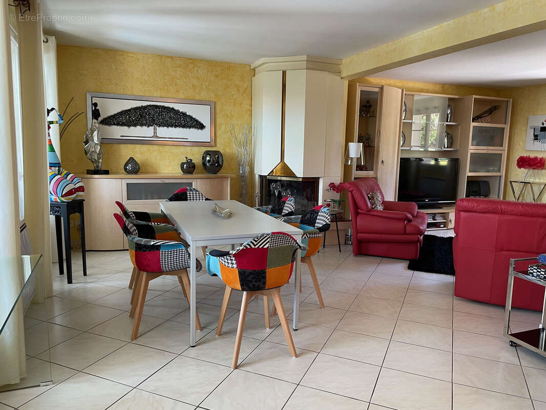 Maison à GIVRY