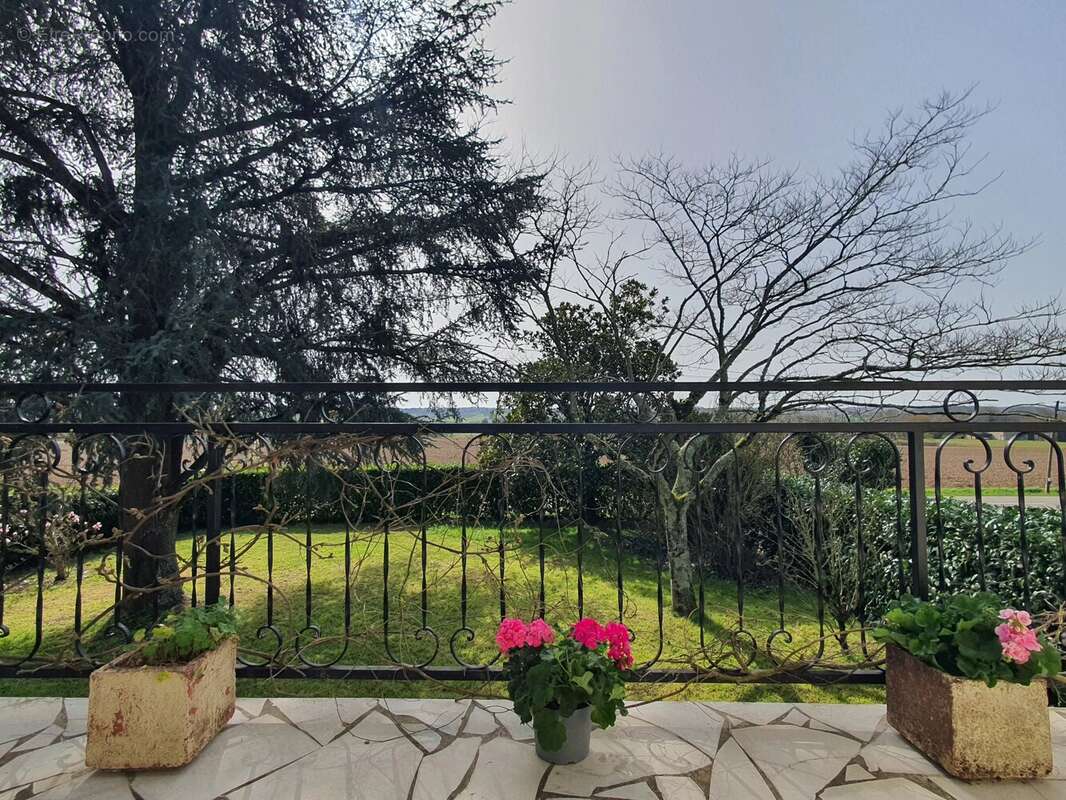 Maison à DURAS