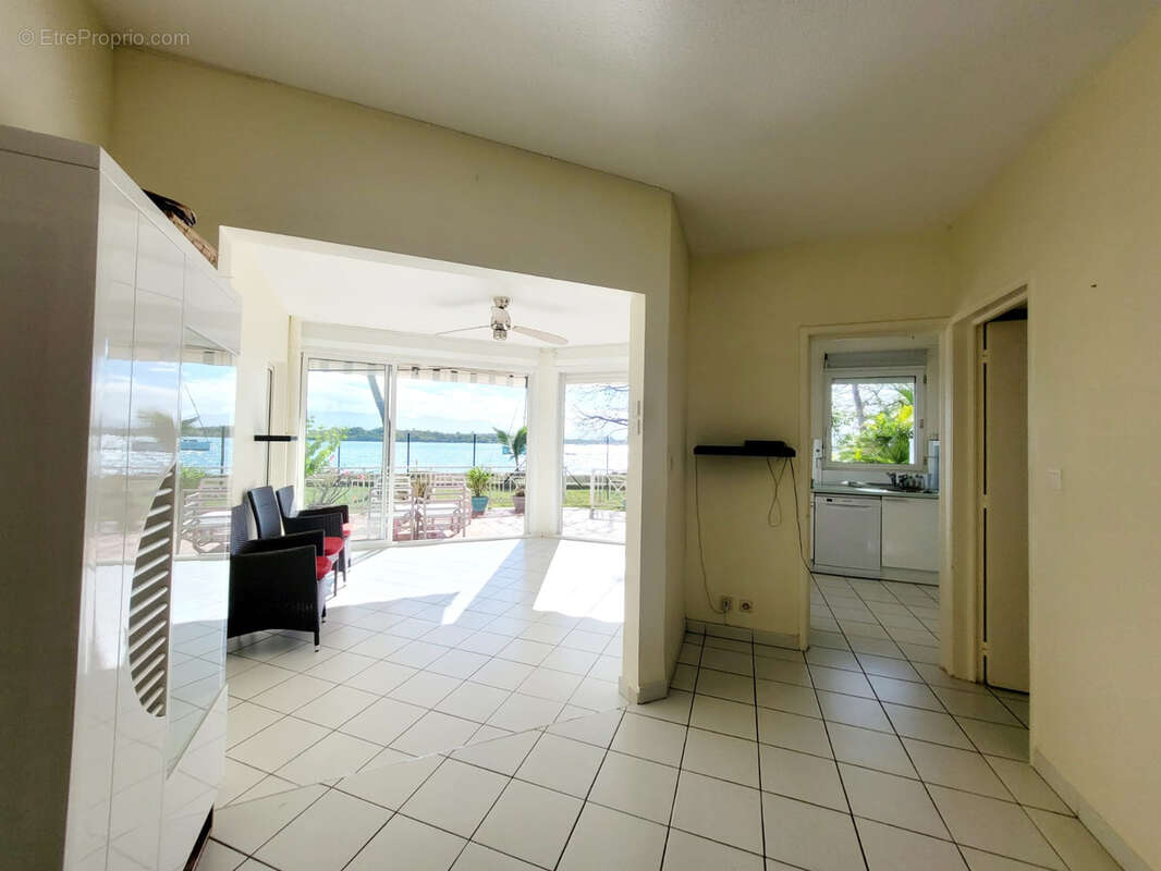 Appartement à LE GOSIER