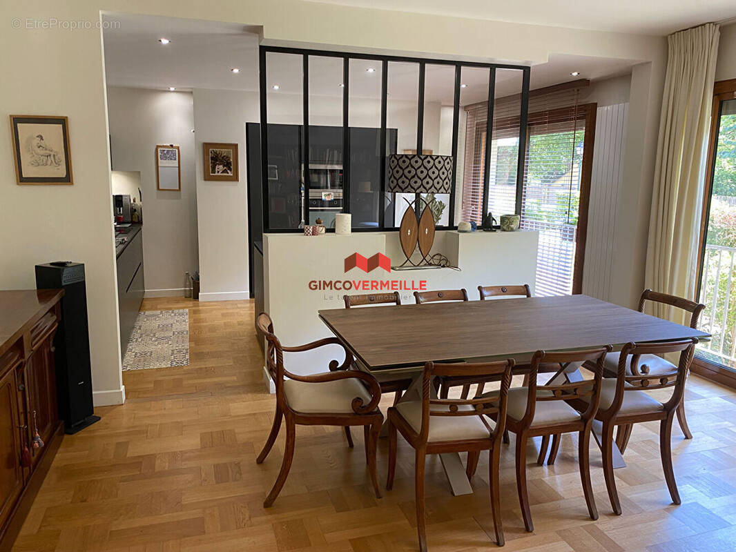 Appartement à VAUCRESSON