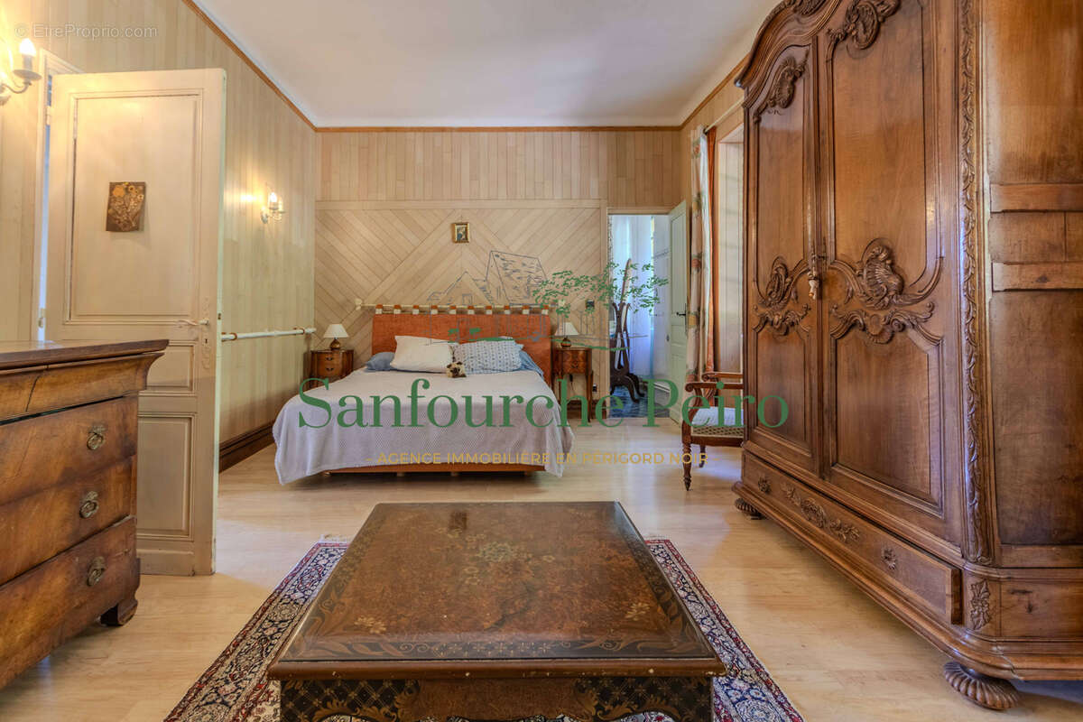 Maison à SARLAT-LA-CANEDA