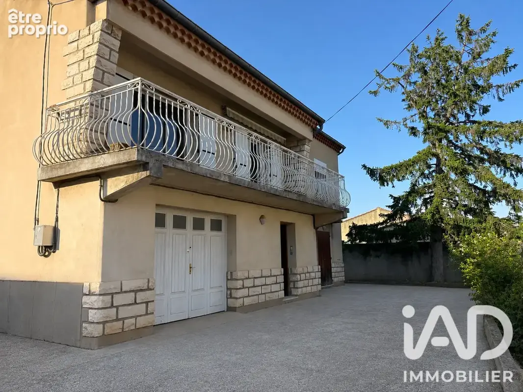 Photo 1 - Maison à SORGUES