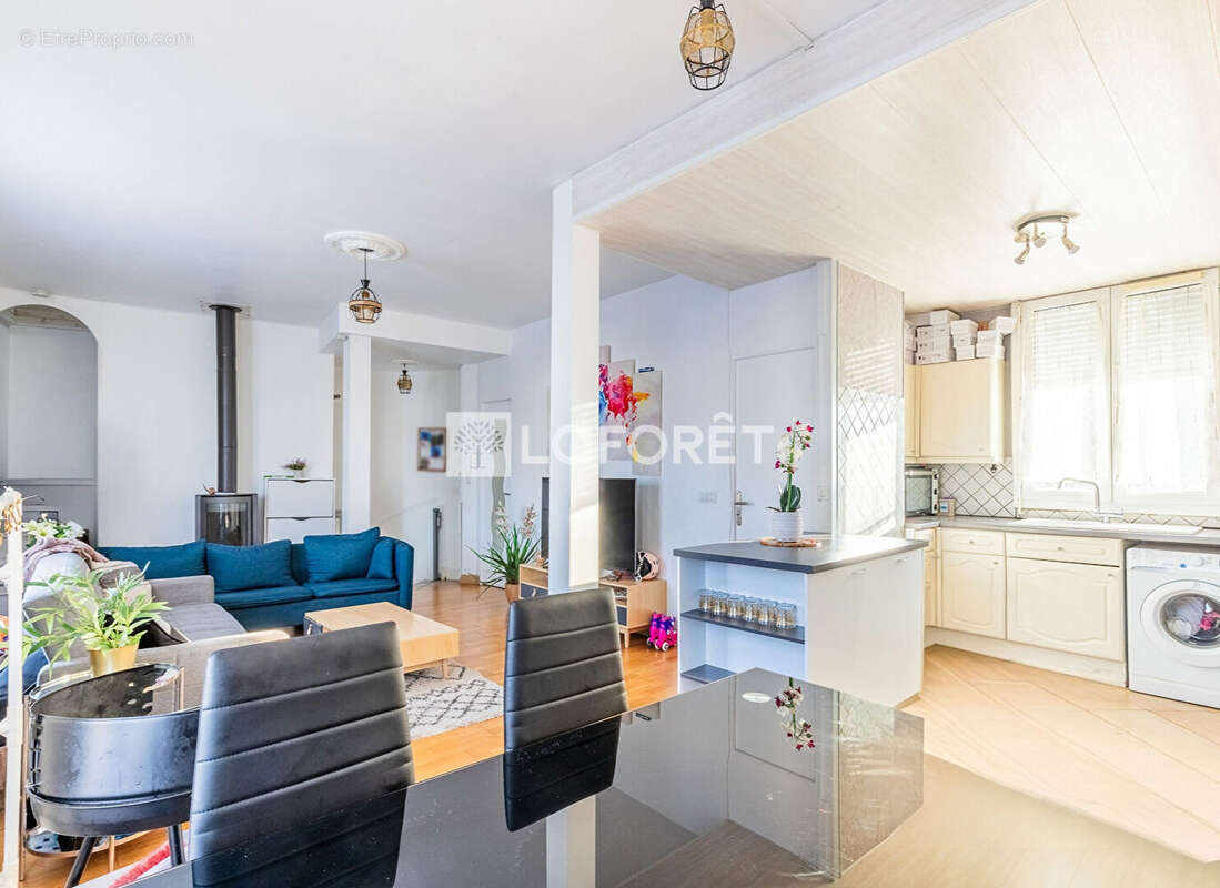 Appartement à JUVISY-SUR-ORGE