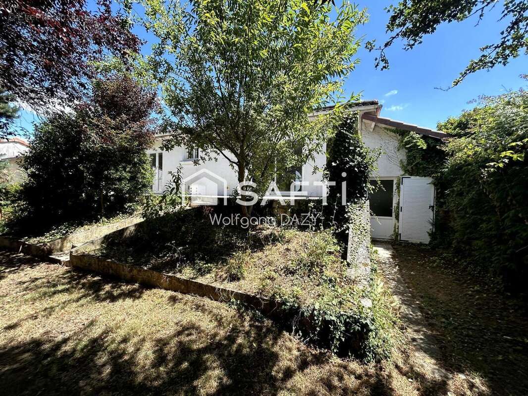 Photo 9 - Maison à BONNEUIL-MATOURS