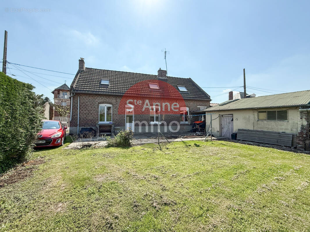 Maison à HATTENCOURT
