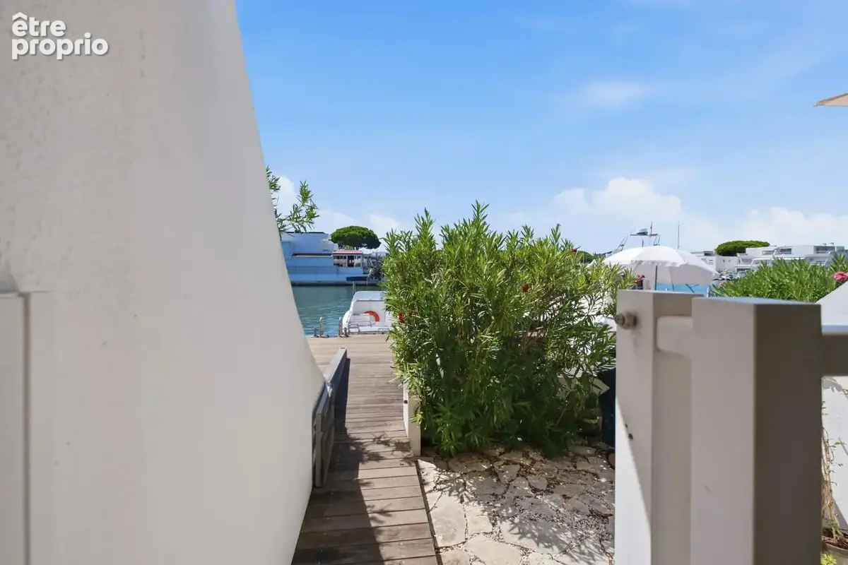 Marina en duplex avec appontement bateau Port Camargue - photo 11