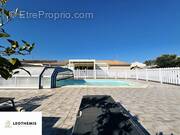 Maison à BOURCEFRANC-LE-CHAPUS