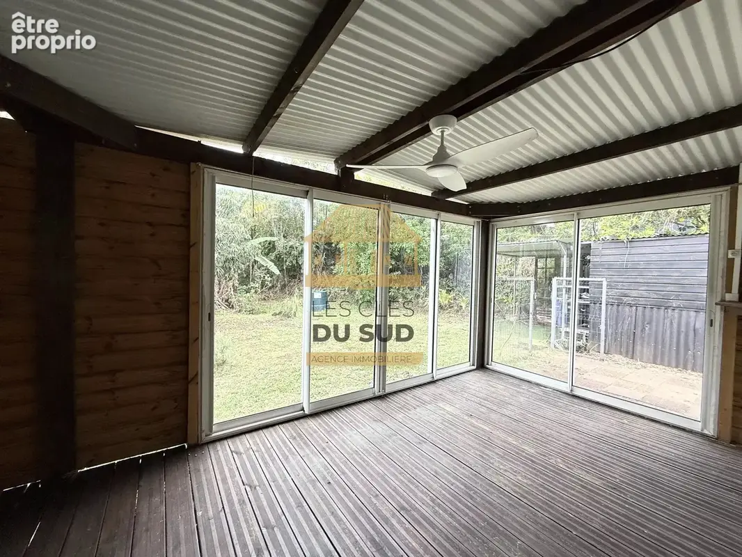 A vendre- maison de type t3 de 61,90m2 environ - saint-joseph - 165 000 € - photo 6