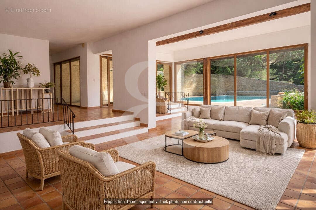 Maison à VAISON-LA-ROMAINE
