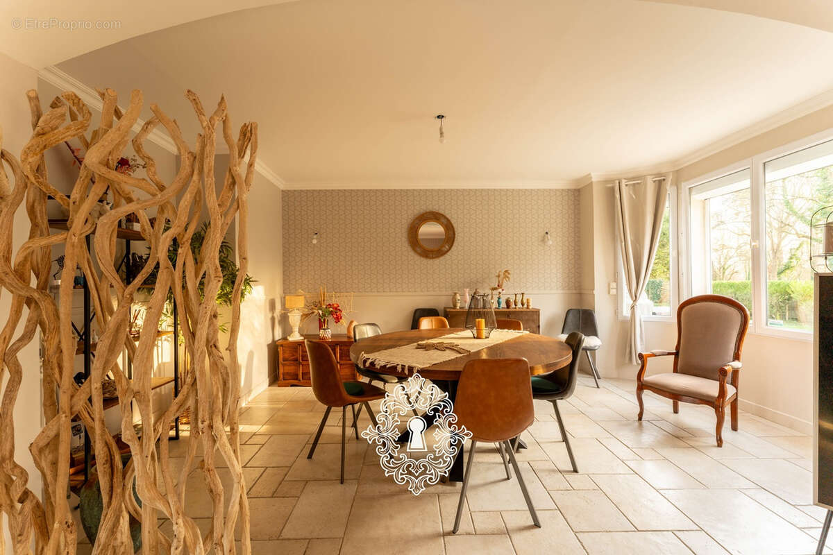 Maison à BRAY-SUR-SEINE