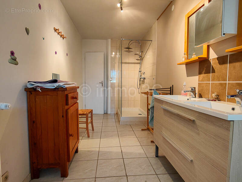 Maison à SAUZE-VAUSSAIS