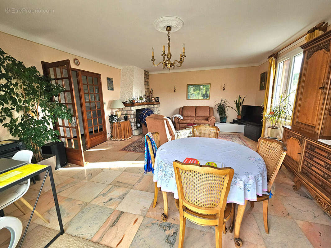 Maison à SAINT-HILAIRE