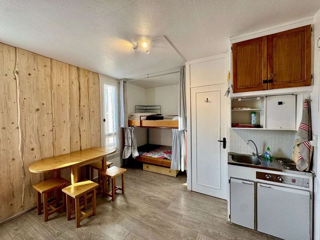 Appartement à USTOU