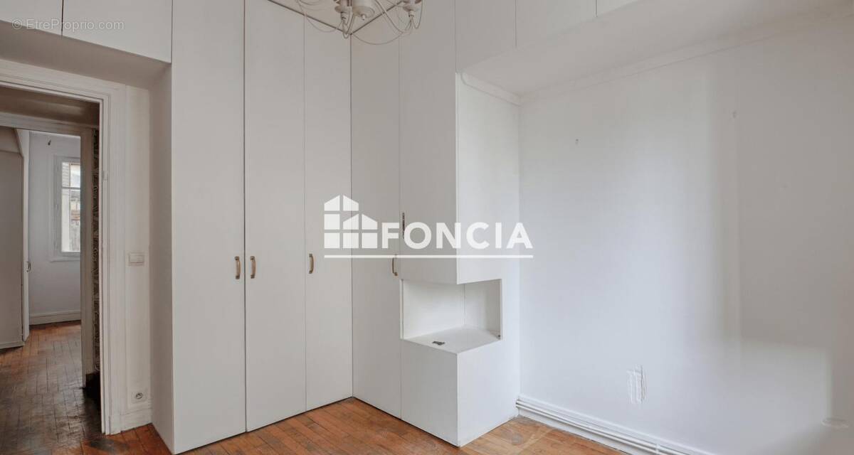 Appartement à MONTROUGE