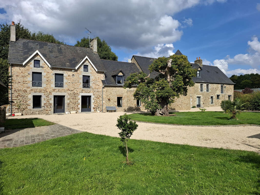Maison à SAINT-AUBIN-DES-PREAUX