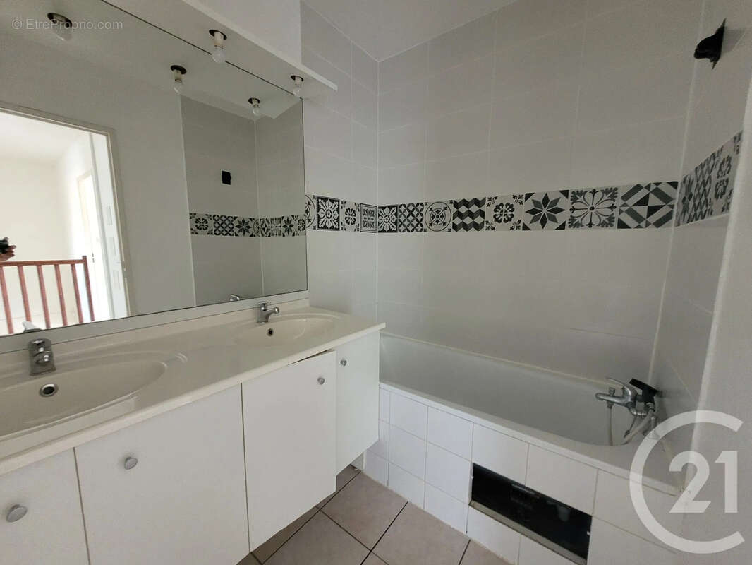 Maison 84 m² à Gaillac  - photo 9
