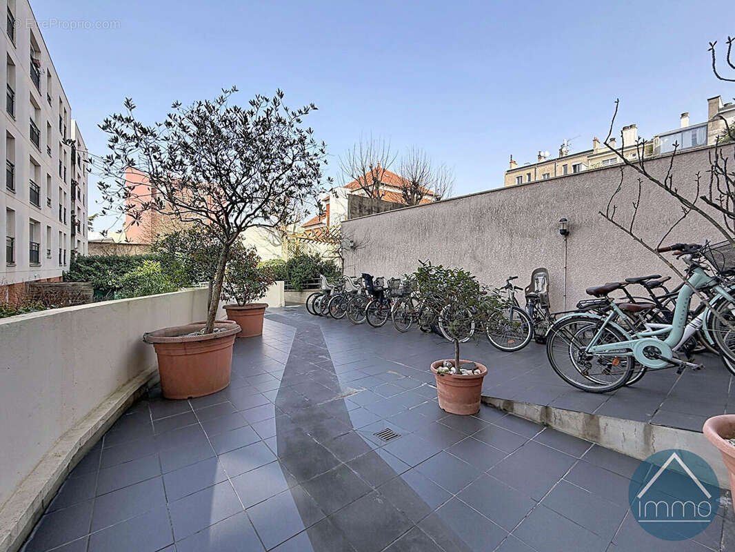 Appartement à ASNIERES-SUR-SEINE