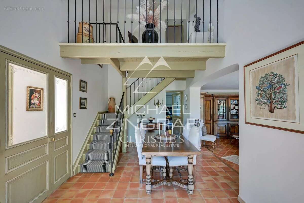Maison à PELISSANNE