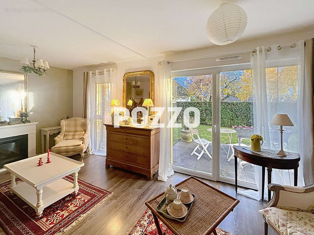 Appartement à VERSON